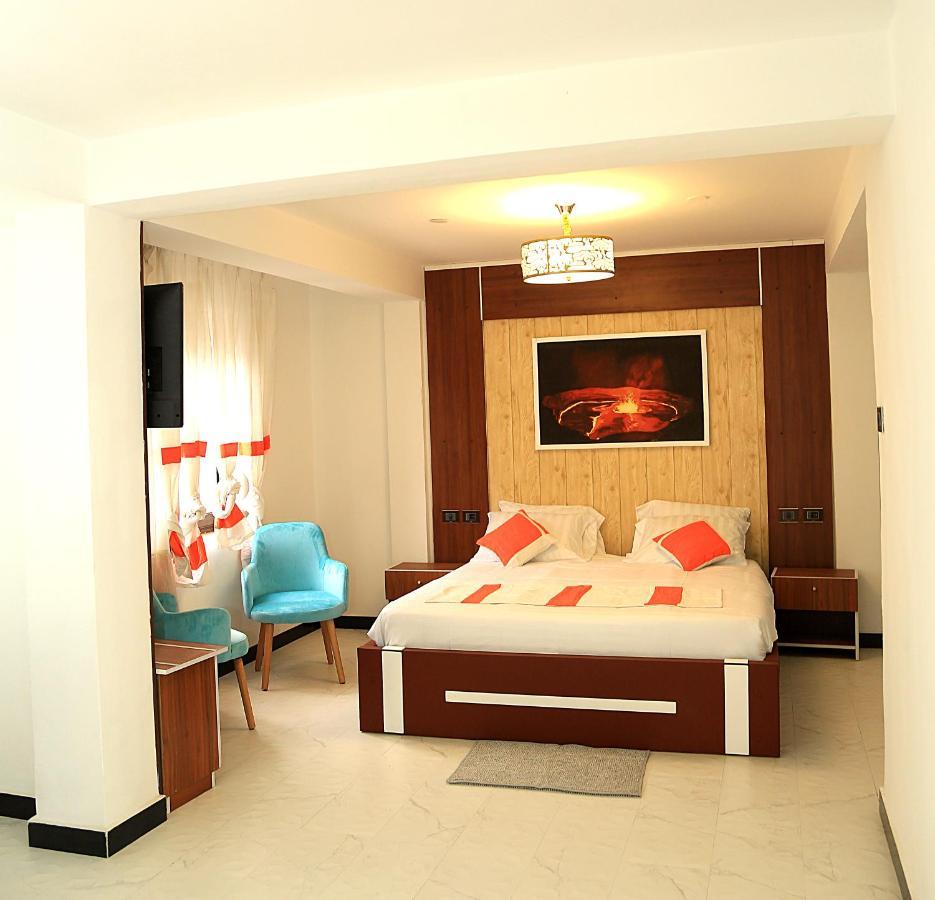 Abat Guest House Addis Ababa Dış mekan fotoğraf
