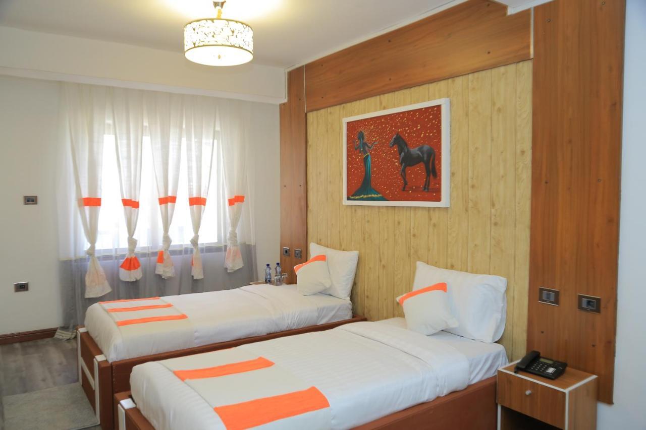 Abat Guest House Addis Ababa Dış mekan fotoğraf